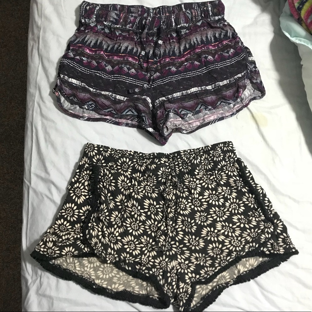 2 pairs forever 21 & no boundaries summer shorts